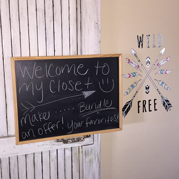 Meet your Posher, Kristin - Picture 1 of 2